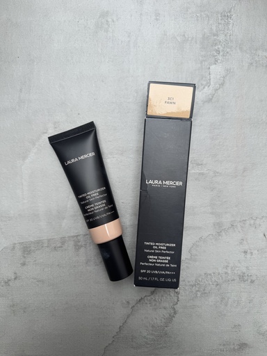Laura Mercier Tinted Moisturizer Oil Free 3C1 Fawn  