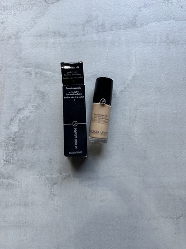 Giorgio Armani Luminous Silk Perfect Glow Flawless Foundation 6 18ml