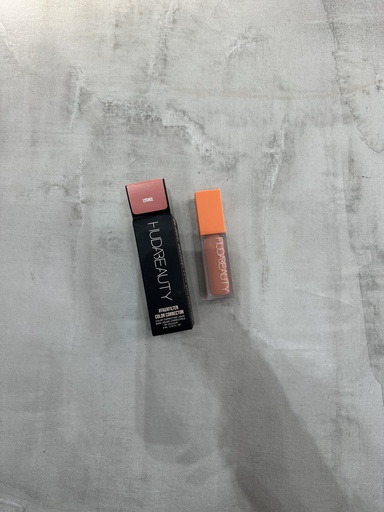 Huda Beauty Faux Filter Color Corrector Lychee 