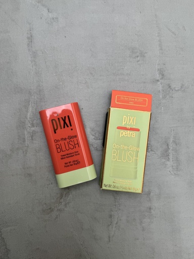 Pixi On The Glow Blush stick Juicy