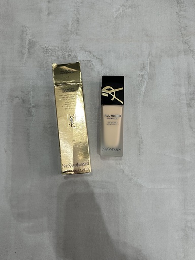 YSL All Hours Foundation LN6