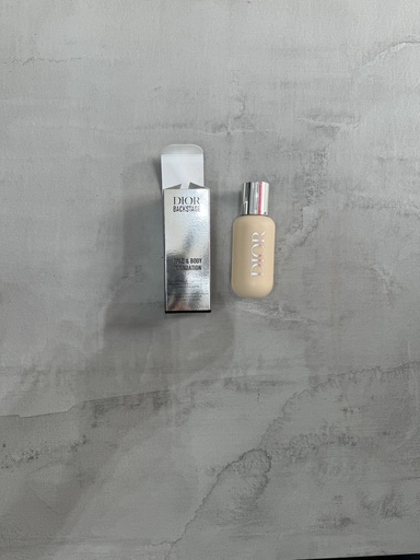Dior Backstage Face & Body Foundation 0W 50ml 
