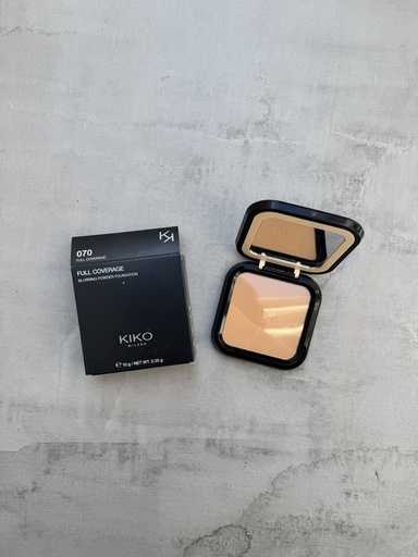 Kiko Milano Full Coverage Blurring Powder Foundation 070