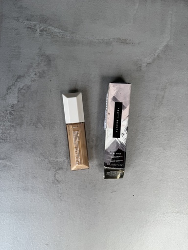 Fenty Beauty We'Re Even Hydrating Longwear Concealer 265W