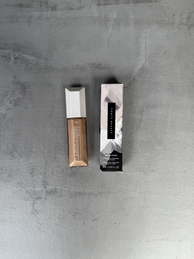 Fenty Beauty We'Re Even Hydrating Longwear Concealer 250W