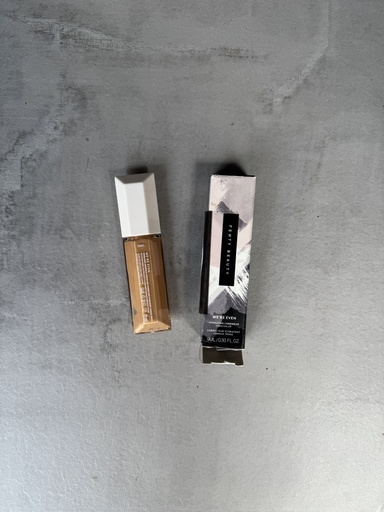 Fenty Beauty We'Re Even Hydrating Longwear Concealer 350C