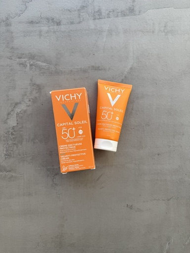 Vichy Capital Soleil Velvety Protective Cream Spf 50+ 50ml