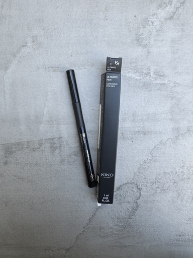 Kiko Milano Ultimate Pen Long Wear Eyeliner 01