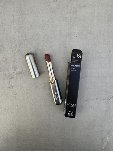 Kiko Milano Unlimited Stylo Lipstick 24