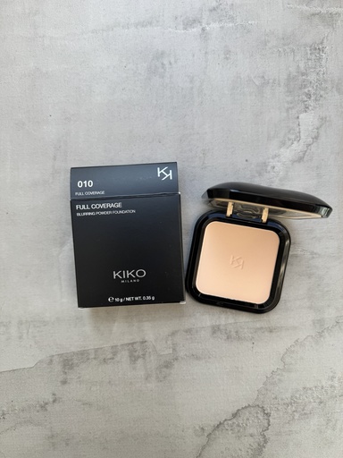Kiko Milano Full Coverage Blurring Powder Foundation 010