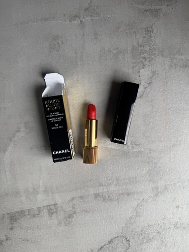 Chanel Rouge Allure Velvet 57 Rouge Feu