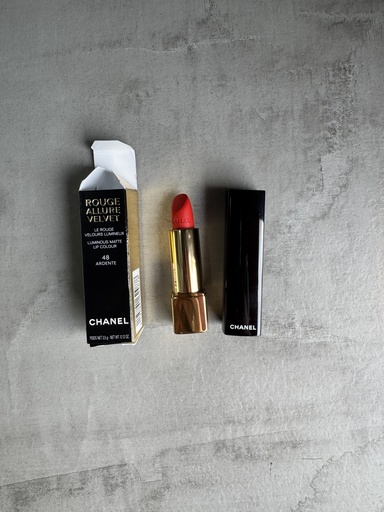 Chanel Rouge Allure Velvet 48 Ardente