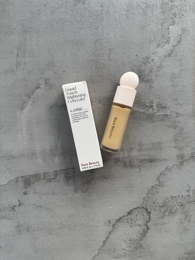 Rare Beauty Liquid Touch Brightening Concealer 240W