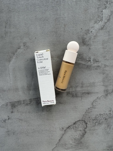 Rare Beauty Liquid Touch Brightening Concealer 320W