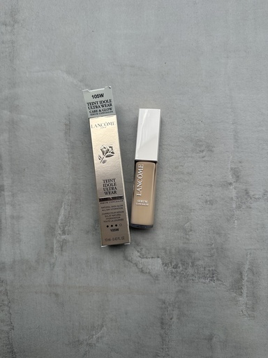 Lancome Teint Idole Care&Glow Ultrawear Serum Concealer 105W