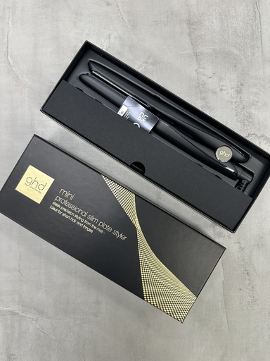 GHD Mini Professional Slim Plate Styler 