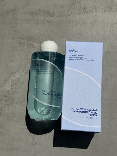 Isntree Ultra Low Molecular Hyaluronic Acid Toner 300ml