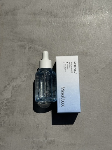 Medipeel Hyaluron Layer Ampoule Mooltox 30ml
