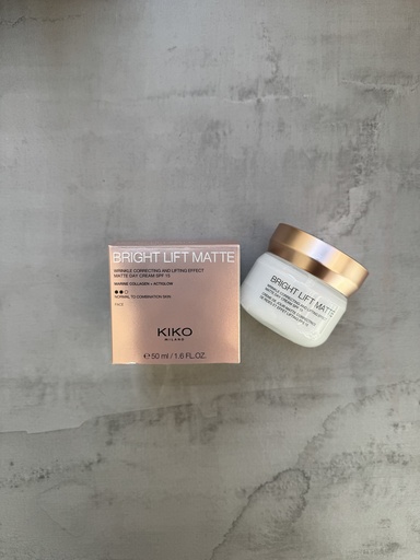 Kiko Milano Bright Lift Matte 50ml