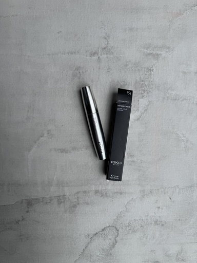 Kiko Milano Unforgettable Volume & Curl Mascara 