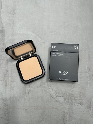 Kiko Milano Full Coverage Blurring Powder Foundation 030