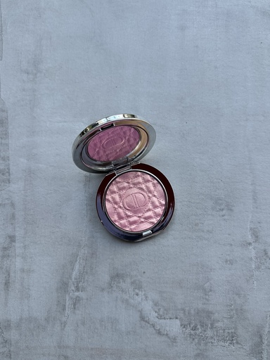 Dior Forever Glow Luminizer 04 Pink Strobe
