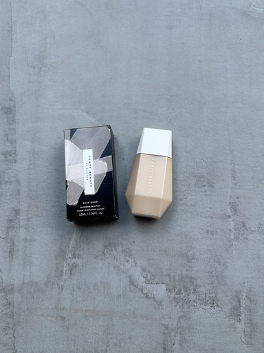 Fenty Beauty Eaze Drop Blurring Skin Tint 3