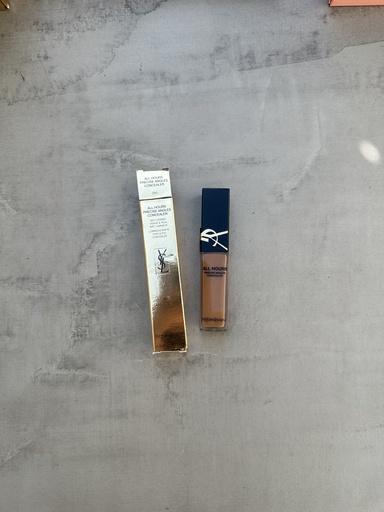 YSL All Hours Precise Angles Concealer DN1