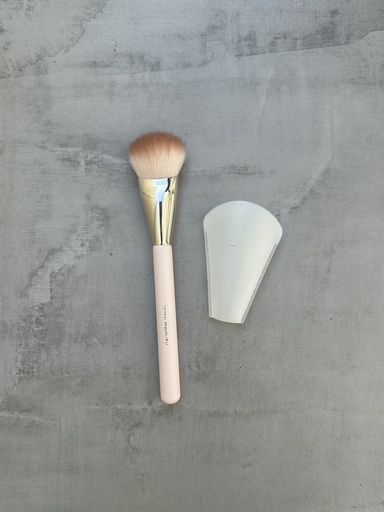 Rare Beauty Soft Pinch Blush Brush 