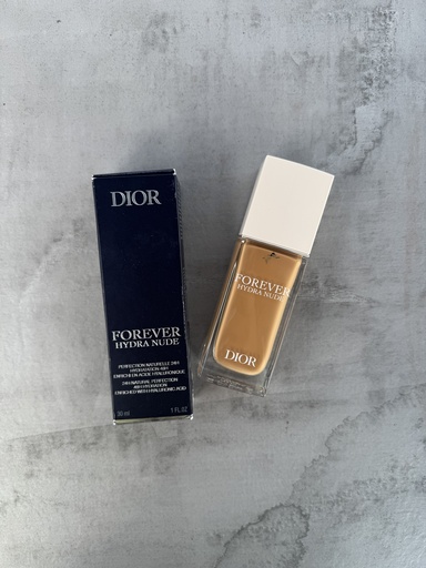 Dior Forever Hydra Nude 24H Natural Perfection 4.5N Neutral 30ml