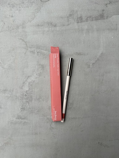Rare Beauty Kind Words Matte Lip Liner Lively