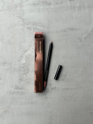 Hourglass Shape & Sculpt Lip Liner Tempt 3
