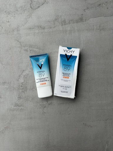 Vichy Mineral 89 72H Moisture Boosting Daily Fluid SPF50+ 50ml