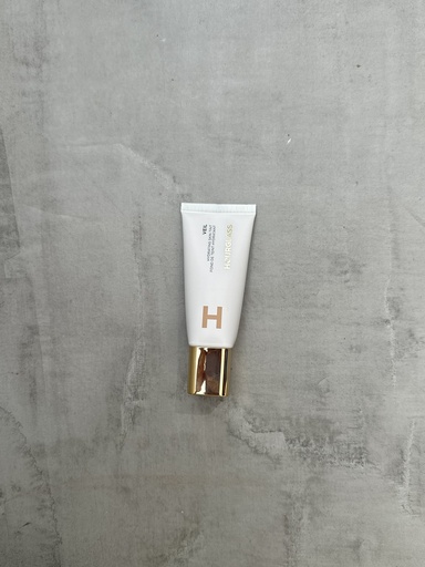 Hourglass Veil Hydrating Skin Tint N9 Pa Kuti
