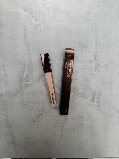 Hourglass Vanish Airbrush Concealer Suede 6.6