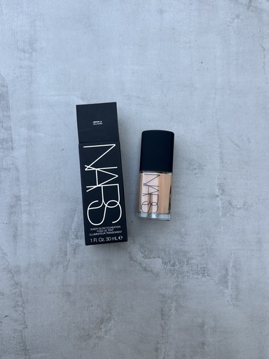 Nars Sheer Glow Foundation Vallauris 30ml