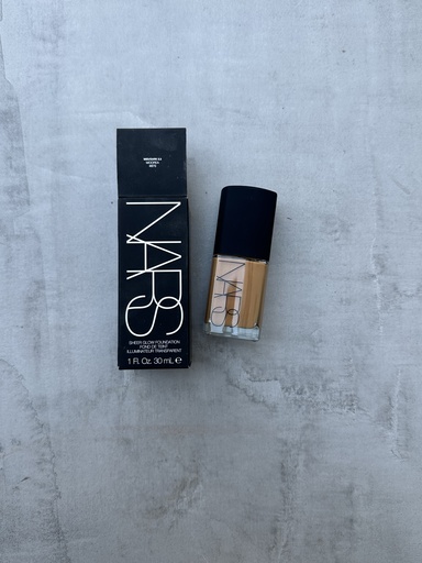 Nars Sheer Glow Foundation Moorea 30ml
