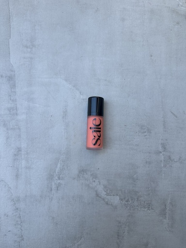 Saie Dewy Blush Hottie Pa Kuti