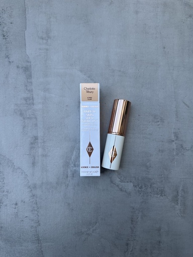 Charlotte Tilbury Unreal Skin Sheer Glow Tint Hydrating Foundation Stick 4 Fair