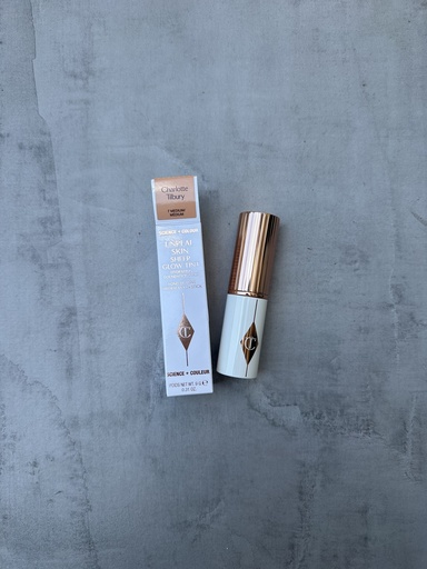 Charlotte Tilbury Unreal Skin Sheer Glow Tint Hydrating Foundation Stick 7 Medium