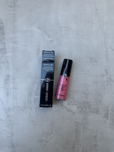 Giorgio Armani Luminous Silk Cheek Tint Shine Magnetic Mauve 62S
